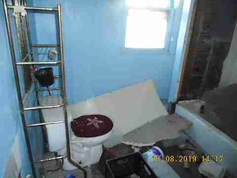 2251 Highland (35)_m.jpg